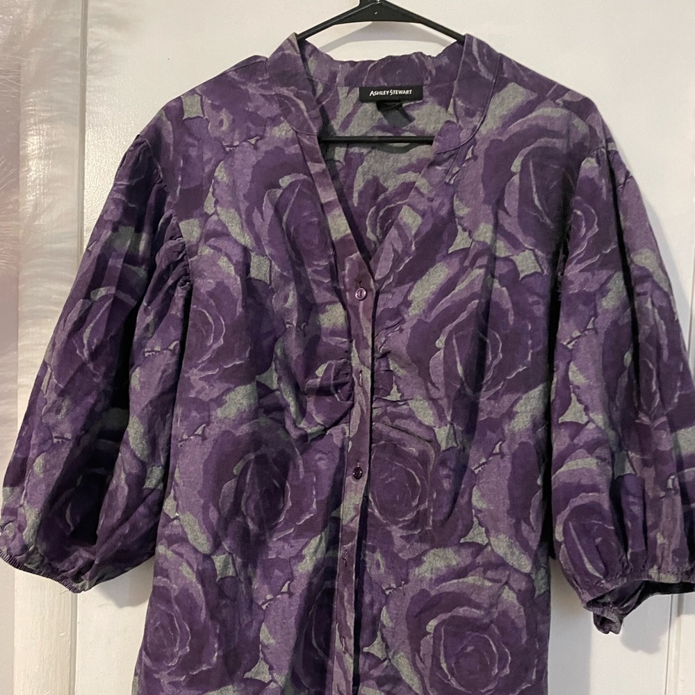 Ashley Stewart. Purple, linen blend Ballon Sleeve Top, Size 3x